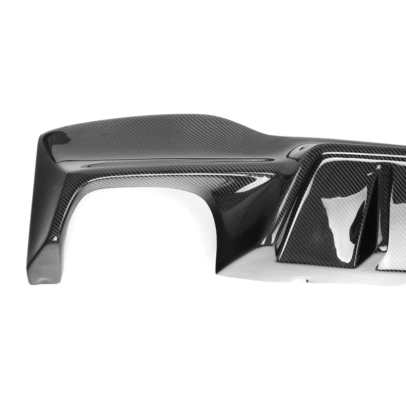 BMW F90 M5 3D Style Carbon Fiber Rear Diffuser – Rear View Close-Up