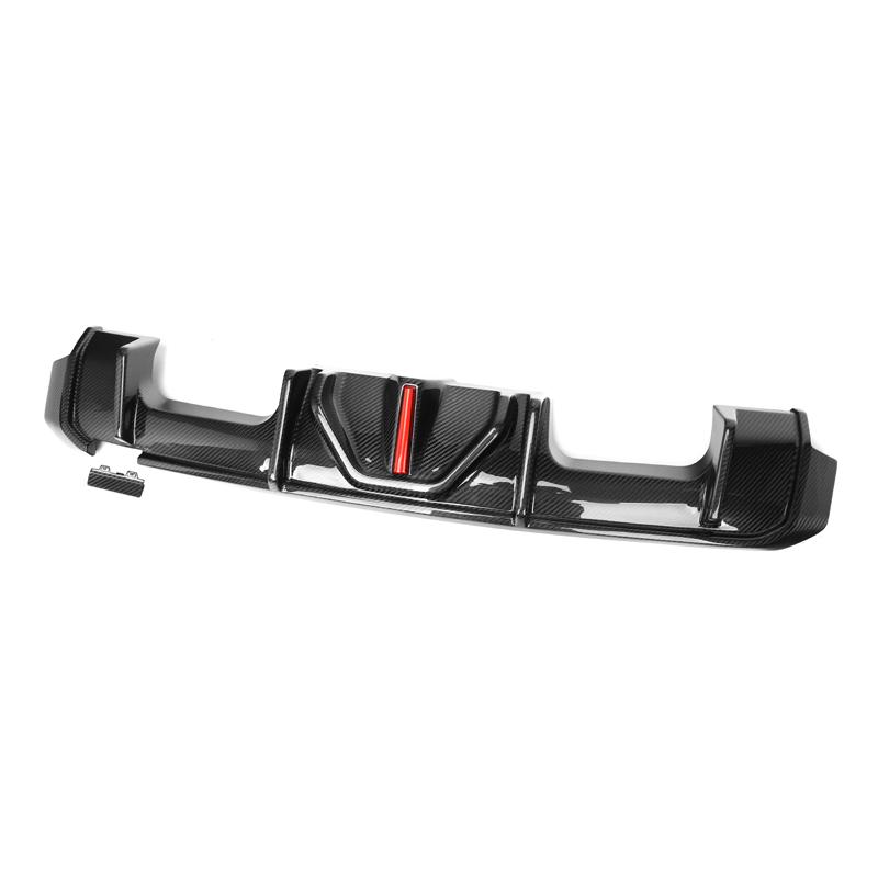BMW G82 M4 carbon fiber rear diffuser detailed view