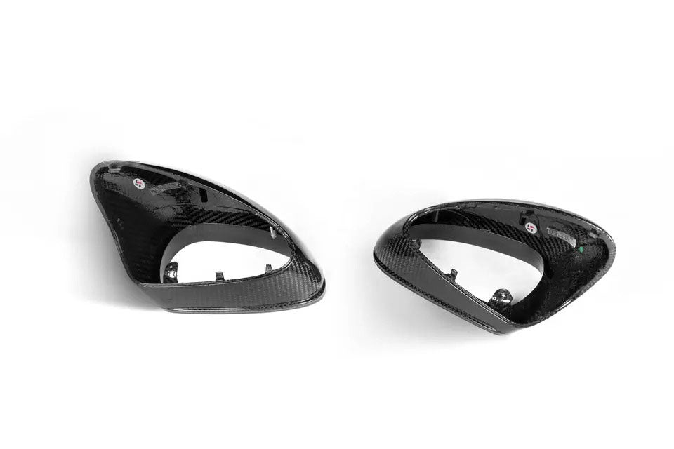 Side view of Porsche 991 911 carbon fiber mirror caps