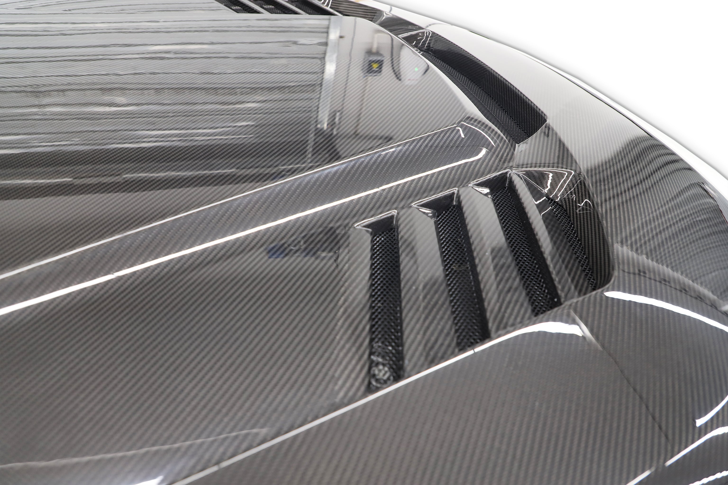 Premium Carbon Fiber V Style Hood for BMW G87 M2 Coupe