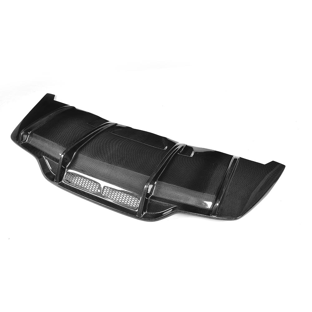 Close-up of PSM Style Carbon Fiber Rear Diffuser for W205 C63 AMG showing weave texture